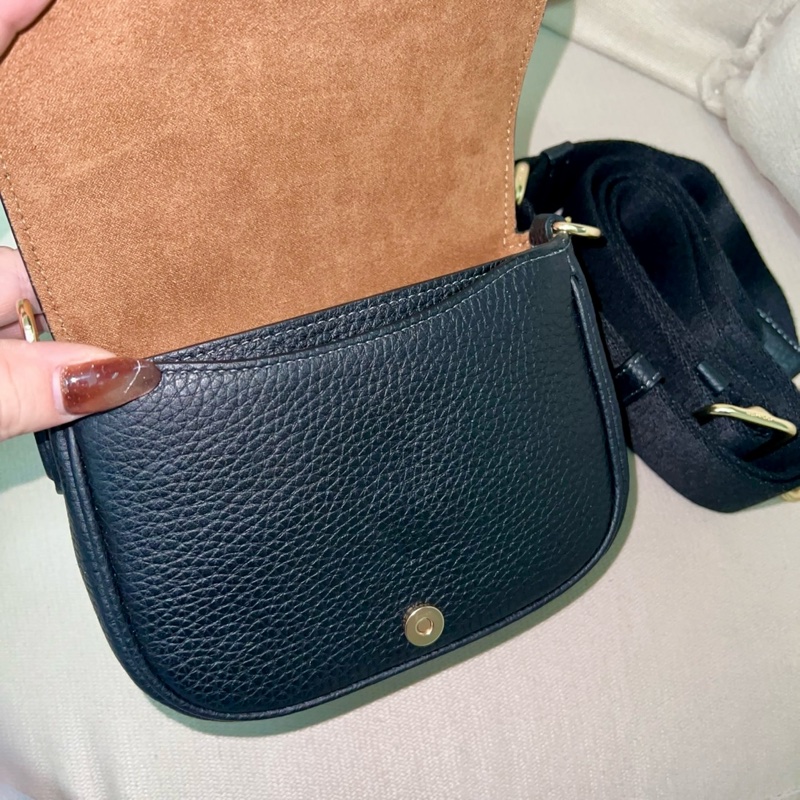 全新COACH Amelia 金字荔枝皮革小馬鞍包(黑色)cp001-4