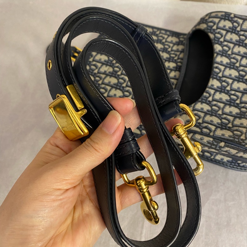 Dior  迪奧 Bobby 藍色老花拼牛皮金扣馬鞍包 中號-6