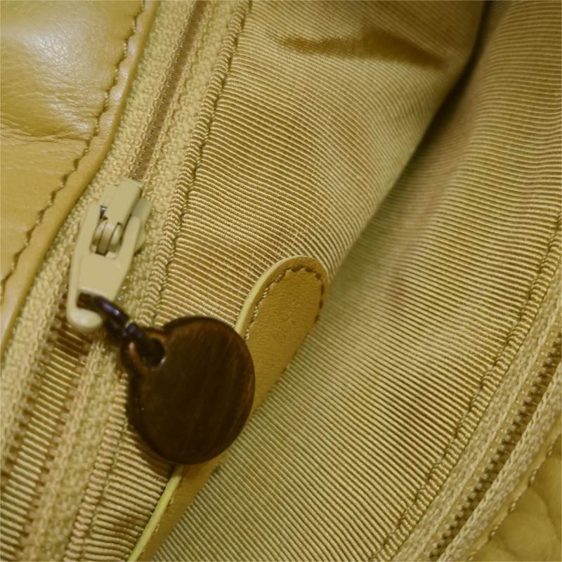 Chanel 羊皮 純色 雙C Logo 翻蓋 中古 單肩包-13