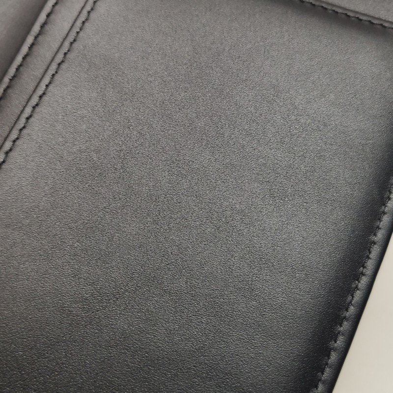 Chanel 羊皮 純色 字母 Logo 錢包-9