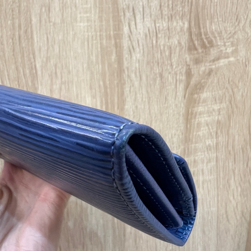 LV 藍Epi牛皮銀釦下蓋6卡長夾M6359G-8