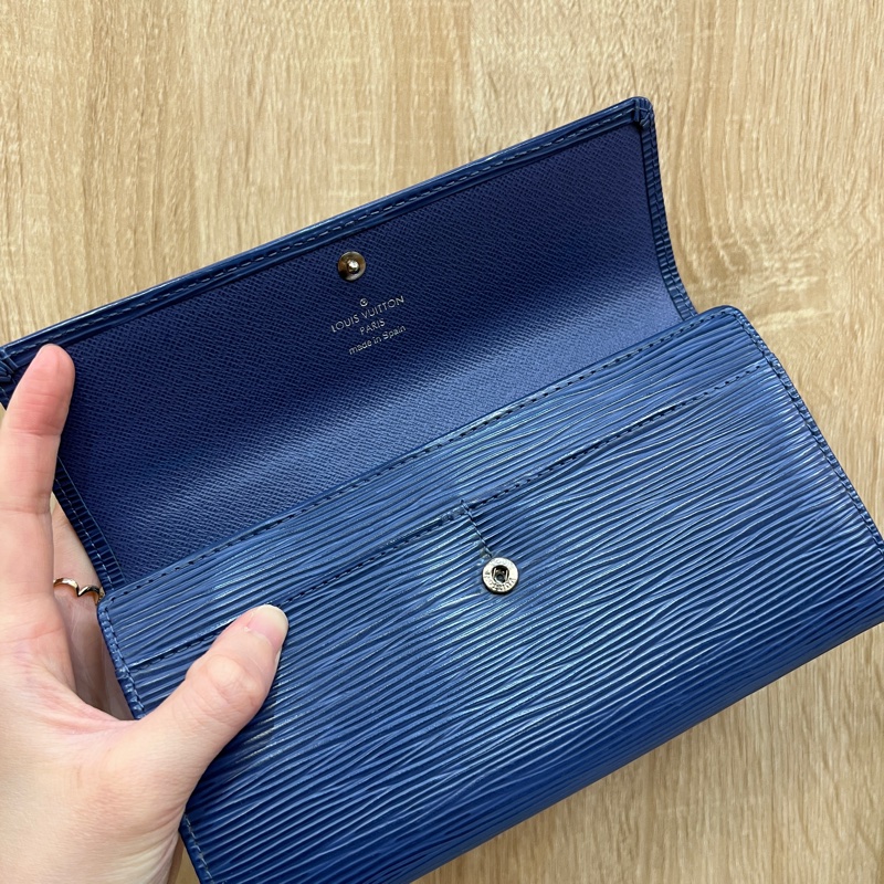 LV 藍Epi牛皮銀釦下蓋6卡長夾M6359G-9