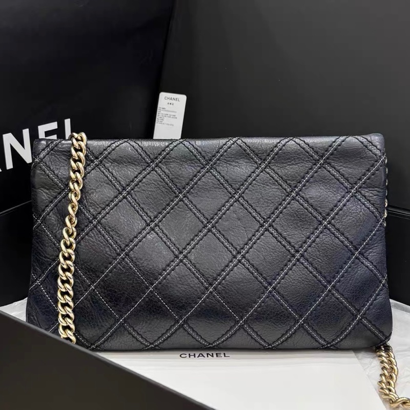 Chanel香奈兒 CF黑金外縫線口蓋包 19開 耐磨牛皮 尺寸：30*17-1