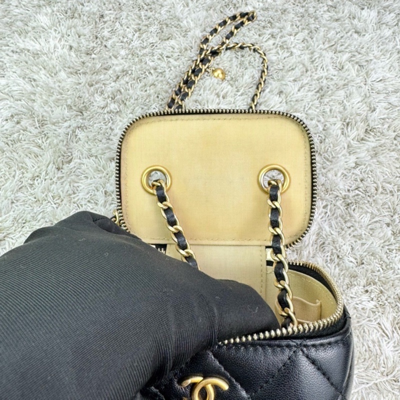 香奈兒 CHANEL 金球小盒子黑色-18