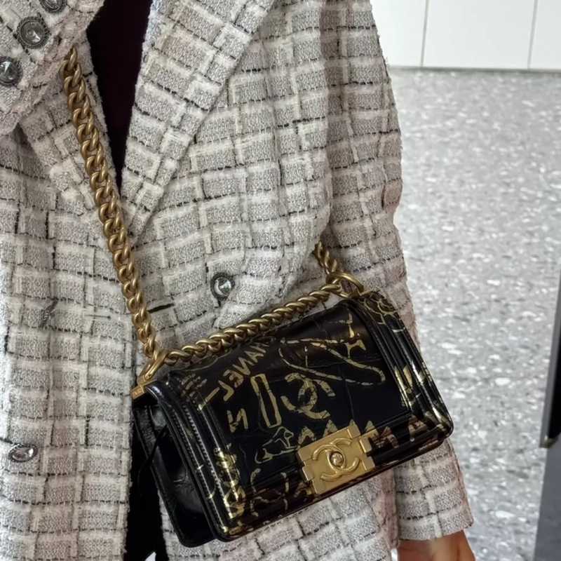 Chanel leboy小號 絕版埃及塗鴉系列-5