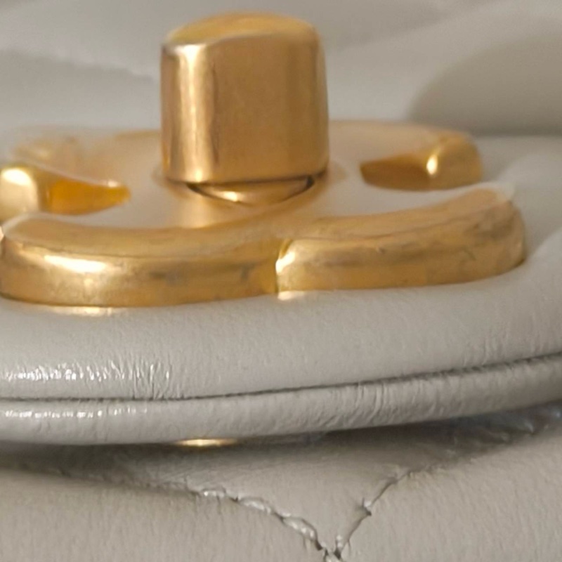 🈶查碼圖證明 #20多萬入手 #近新帶膜 香奈兒25c mini cf愛心調節扣鏈條口蓋包-24