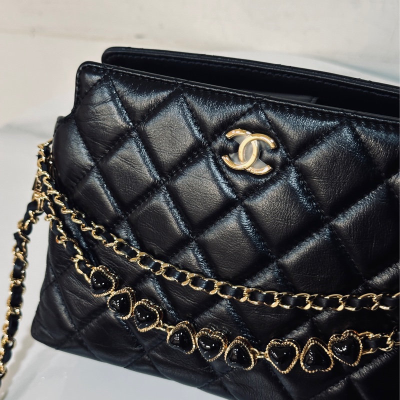 🈶購證 #99新閒置 #16萬入手 香奈兒24p愛心鏈條腋下包-14