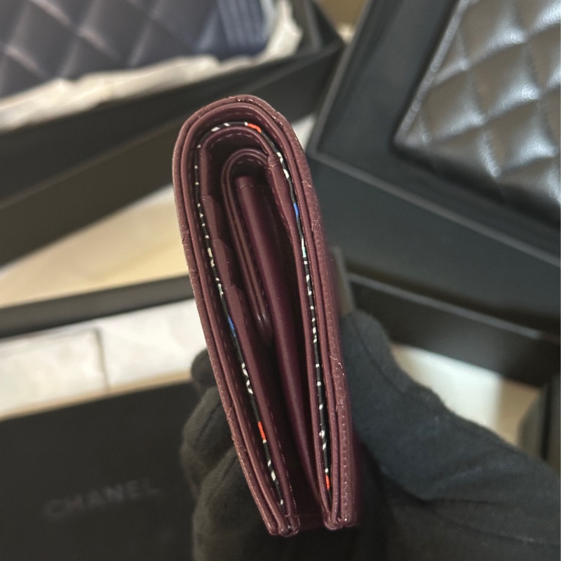 #近新閒置 #全配🉑送禮 香奈兒荔枝皮酒紅對開短夾🈶零錢袋/鈔票層-3