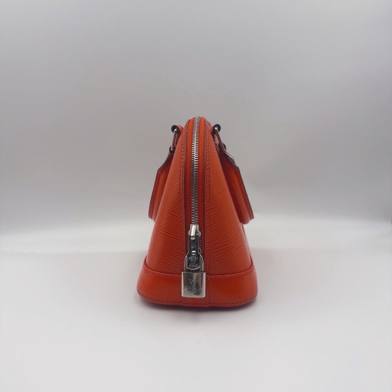 LOUIS VUITTON路易威登 Alma 貝殼BB Epi水波纹 斜背包 手提包-2