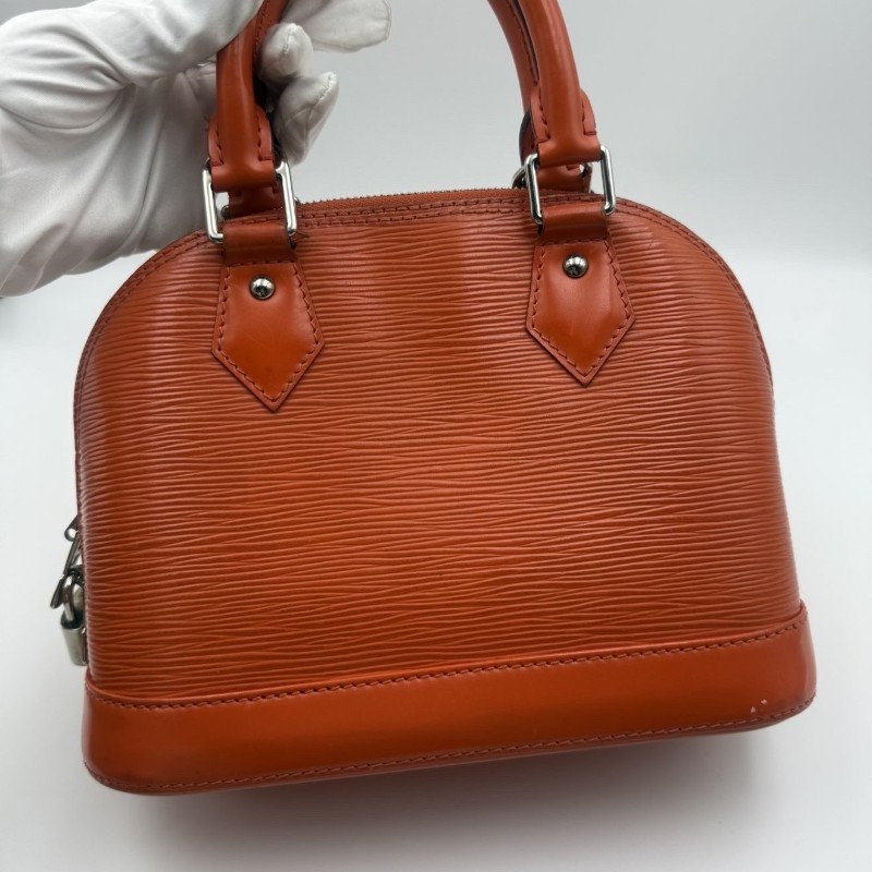 LOUIS VUITTON路易威登 Alma 貝殼BB Epi水波纹 斜背包 手提包-7