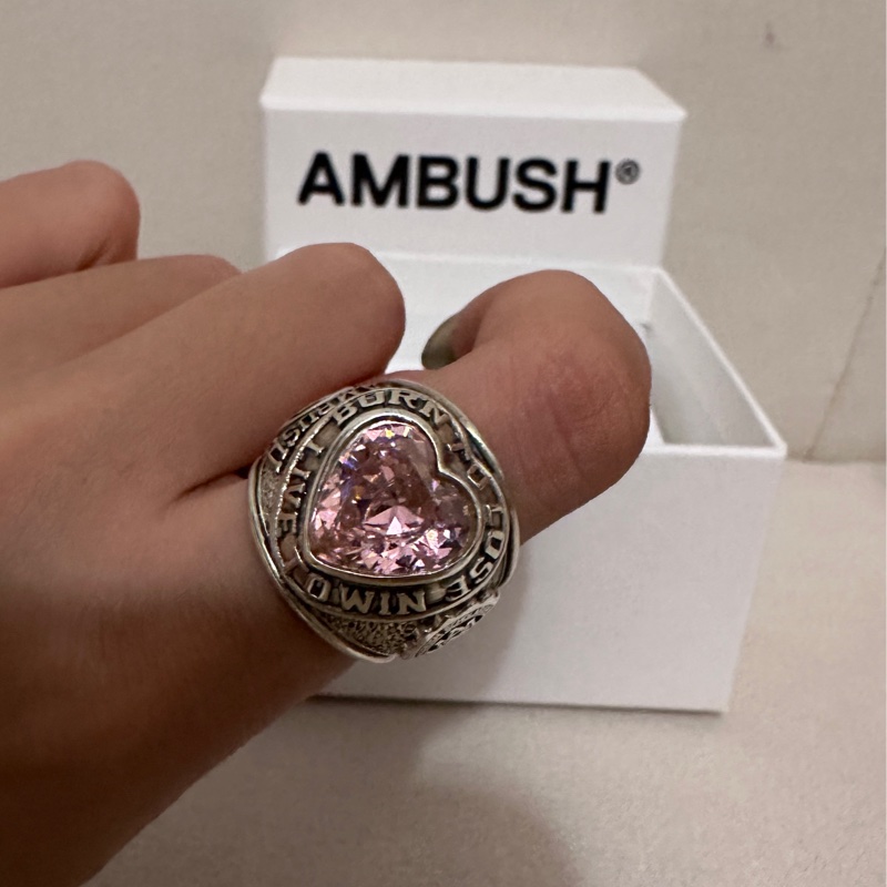 AMBUSH 愛心粉鑽戒指-5