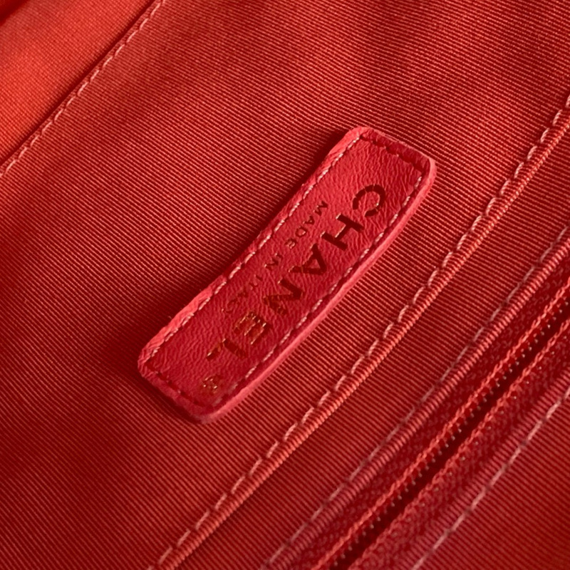 CHANEL CC Coco Mark Matelasse 絎縫小羊皮背包，粉紅色-13