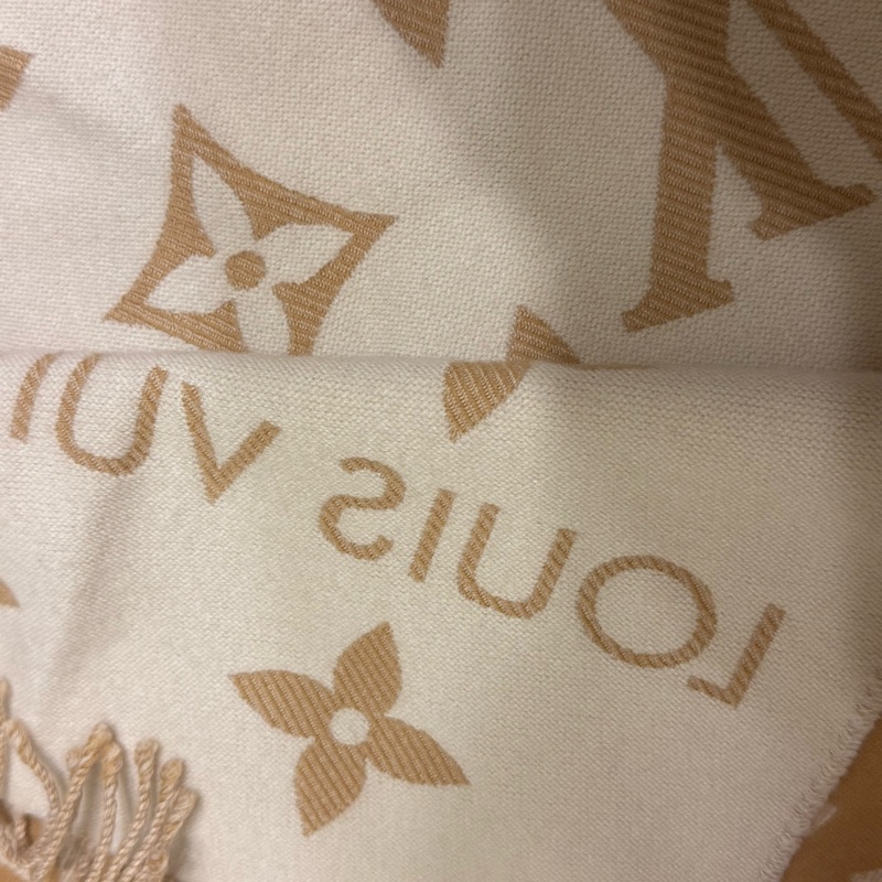 LV 羊毛圍巾 奶茶色-4