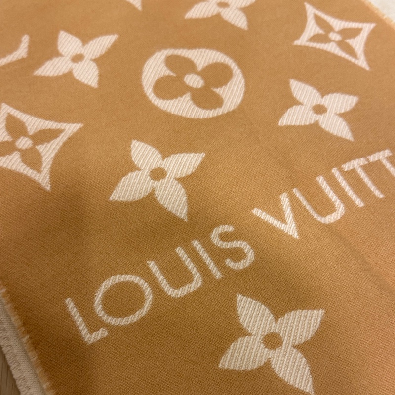 LV 羊毛圍巾 奶茶色-12