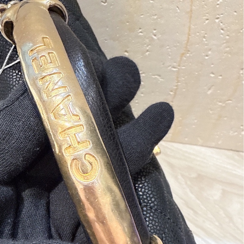 CHANEL 黑色軟荔枝牛皮手提包 18開-1