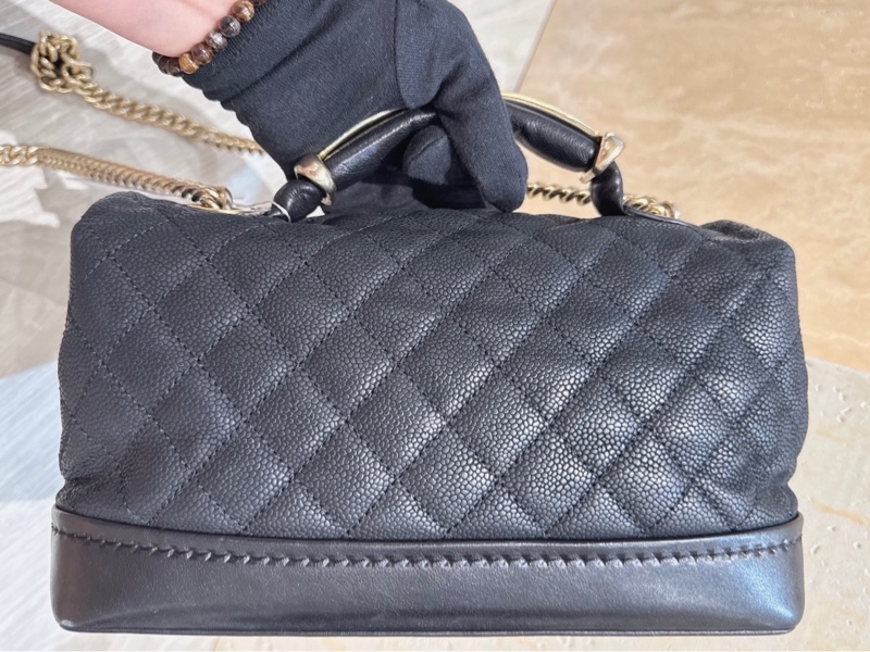 CHANEL 黑色軟荔枝牛皮手提包 18開-3