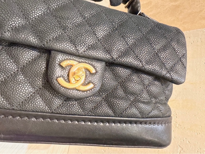 CHANEL 黑色軟荔枝牛皮手提包 18開-7