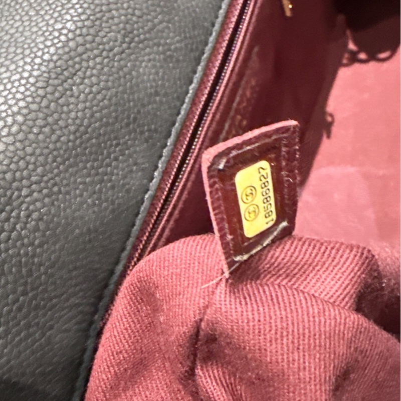 CHANEL 黑色軟荔枝牛皮手提包 18開-9