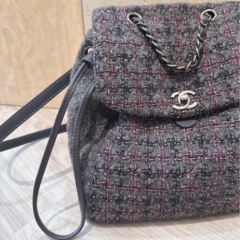 CHANEL 灰色毛呢雙肩包後背包 23開-1
