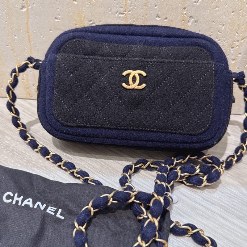 CHANEL 深藍色相機鏈條包 26開-0
