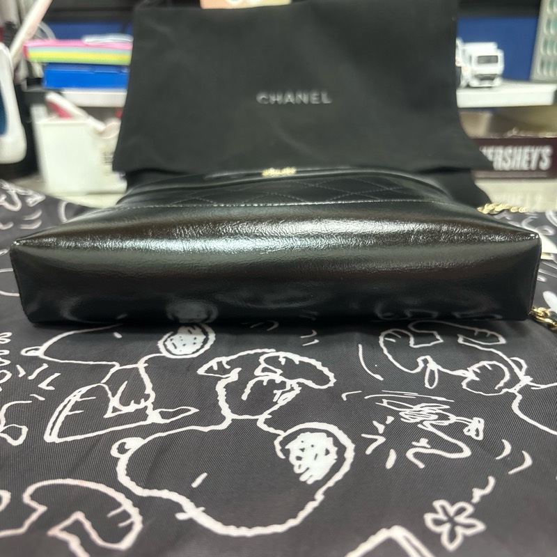 CHANEL 香奈兒 31 Nano bag(黑/金-亮面小牛皮/金黑雙色鏈帶)-4