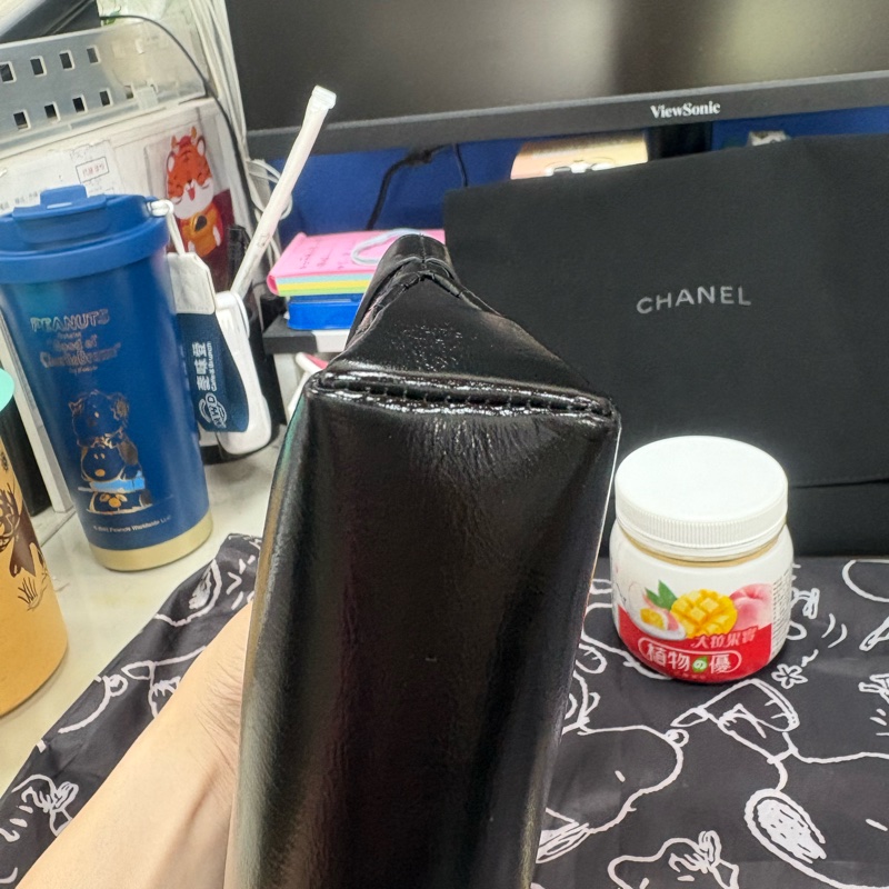 CHANEL 香奈兒 31 Nano bag(黑/金-亮面小牛皮/金黑雙色鏈帶)-8