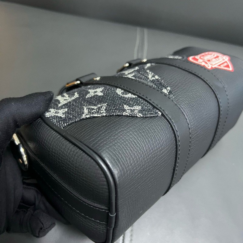 LV Nigo keepall XS-16