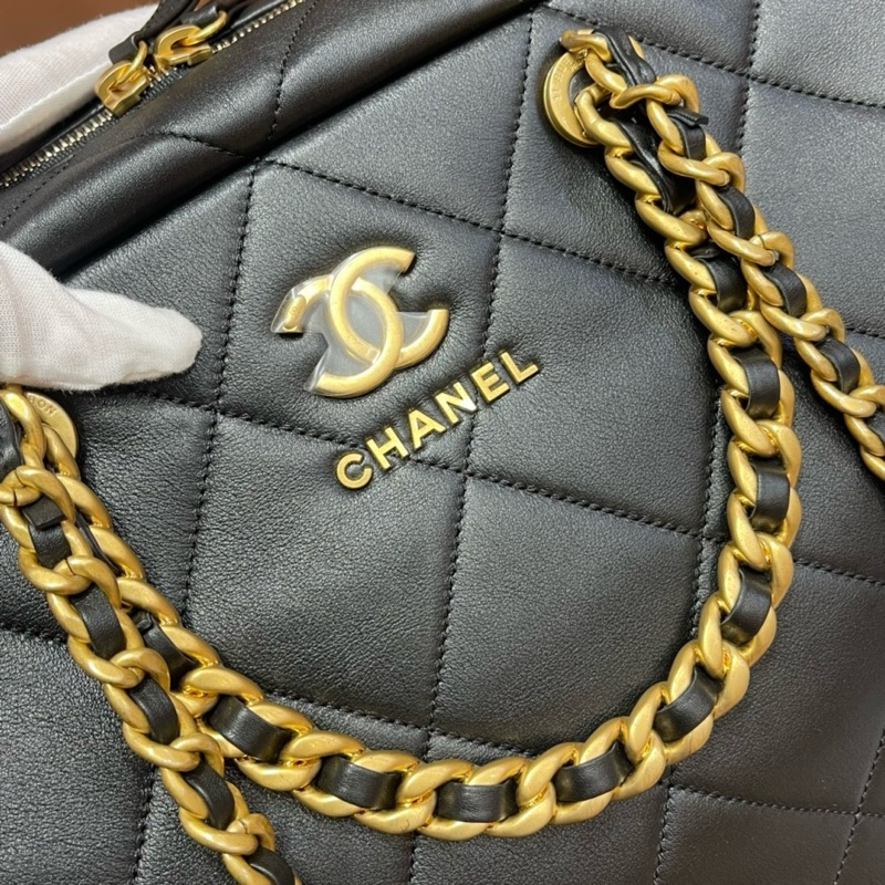 Chanel香奈儿机场款Maxi保龄球-6