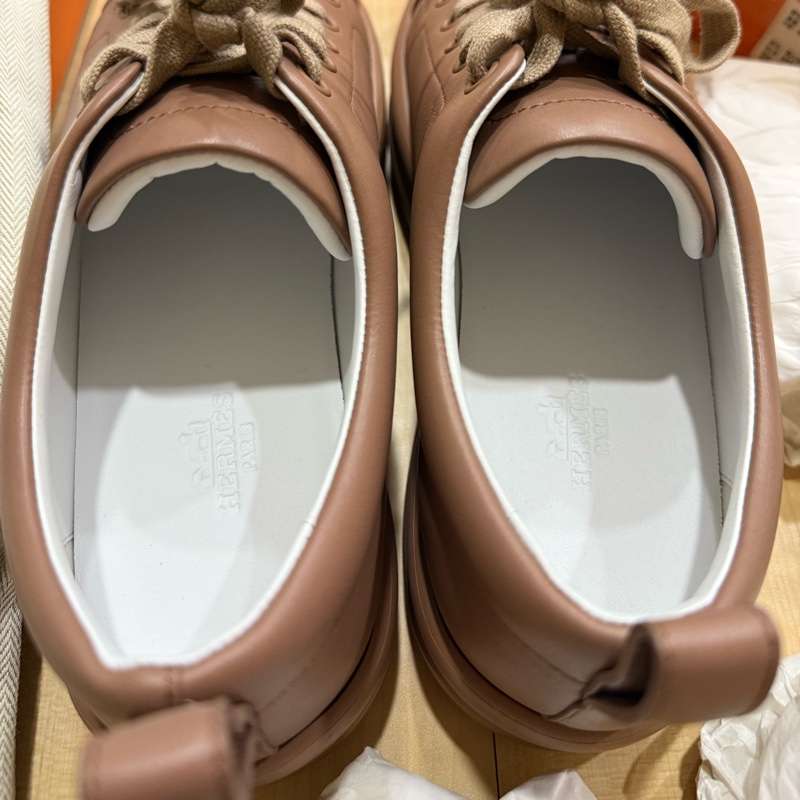 《全新》Hermes愛馬仕Happy小牛皮運動鞋#39-2