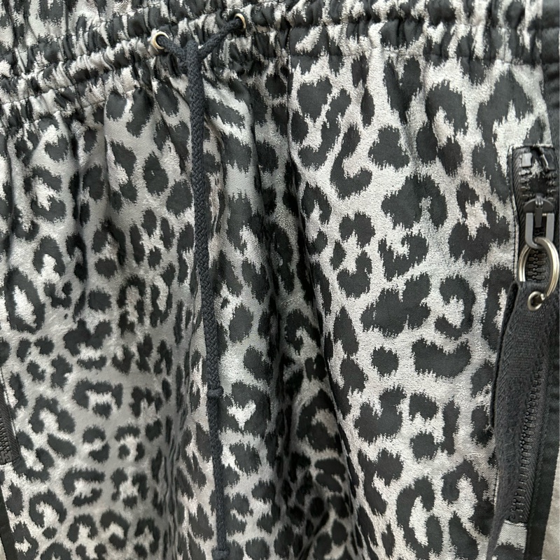 Dior Dior 黑灰色豹紋滿印連帽半拉鍊式短袖連衣裙38碼 99新-6