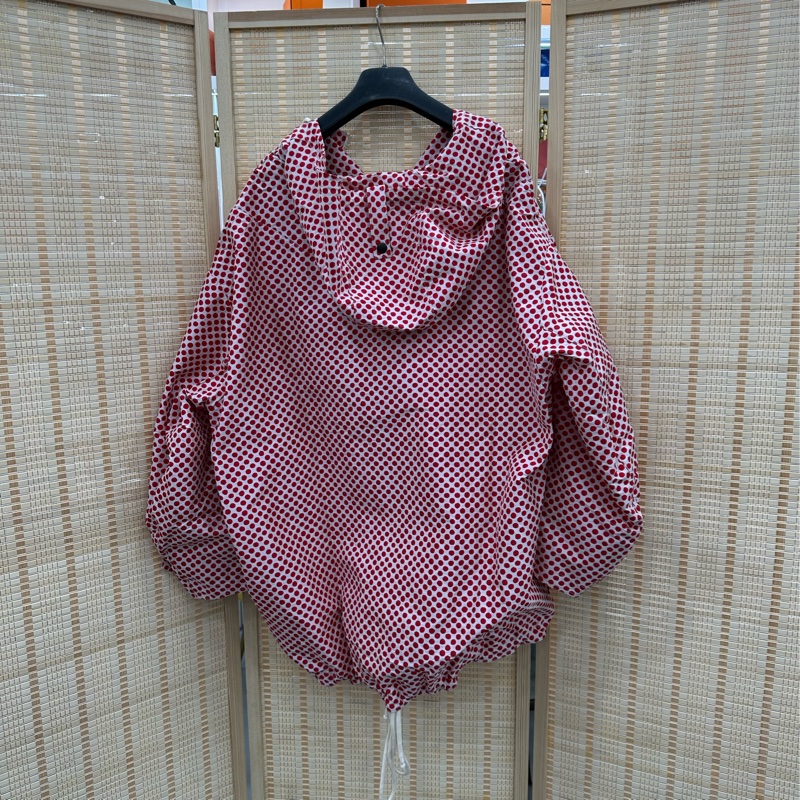 Dior迪奧XS碼紅色波點衝鋒衣，99新-1