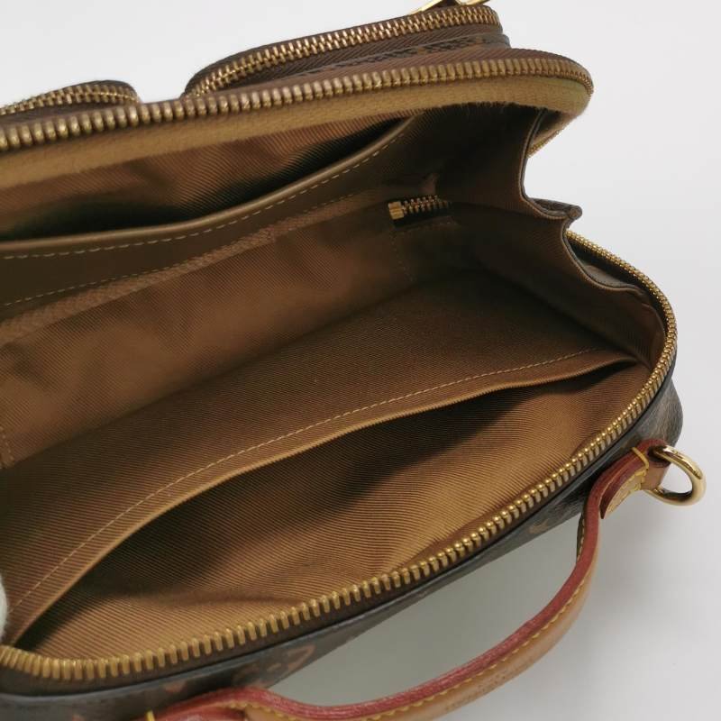 Louis Vuitton (LV) Utility 植鞣革 Monogram 印花 記者包 斜挎包 單肩包 晶片款-6