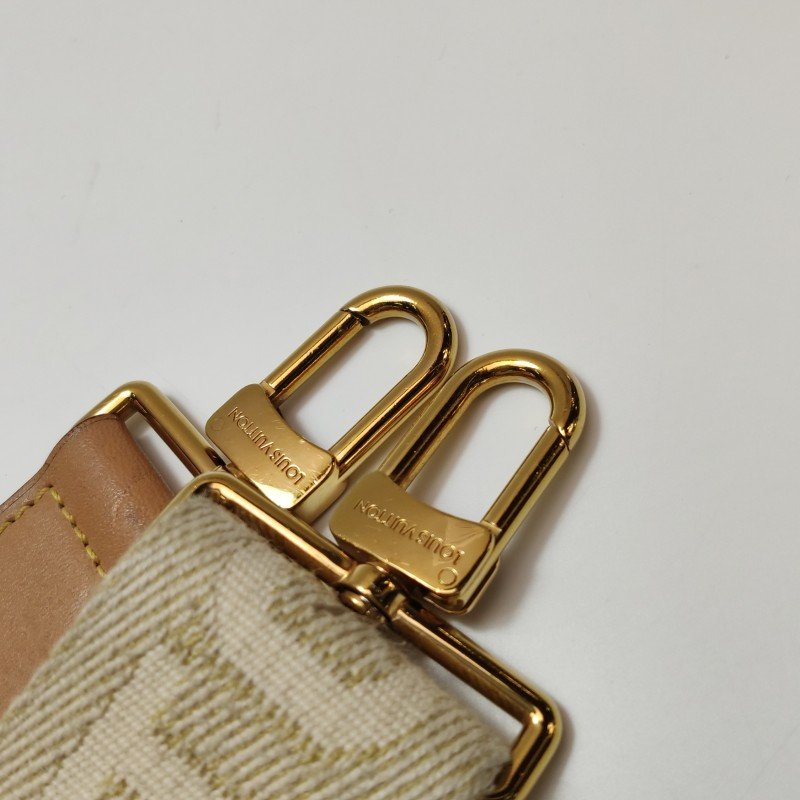 Louis Vuitton (LV) Utility 植鞣革 Monogram 印花 記者包 斜挎包 單肩包 晶片款-14
