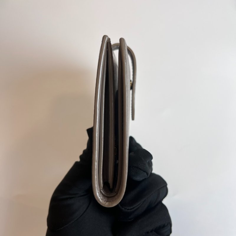 CELINE 灰對開短夾-2