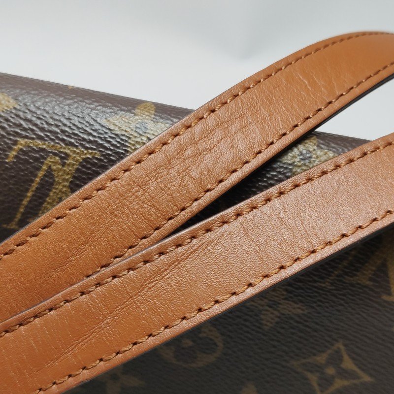 Louis Vuitton (LV) Dauphine 達芙妮 迷你 牛皮 拼色 Monogram 印花 LV搭扣 斜挎包 單肩包 芯片款-15