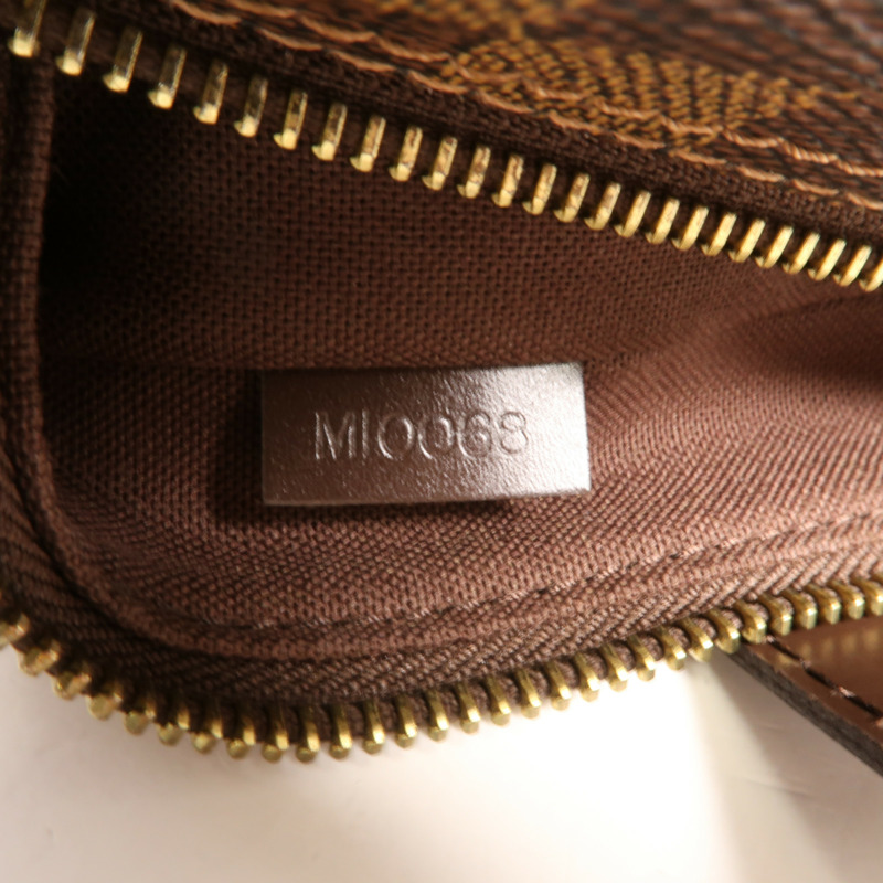 LOUIS VUITTON Damier Olav PM金扣肩背袋-6