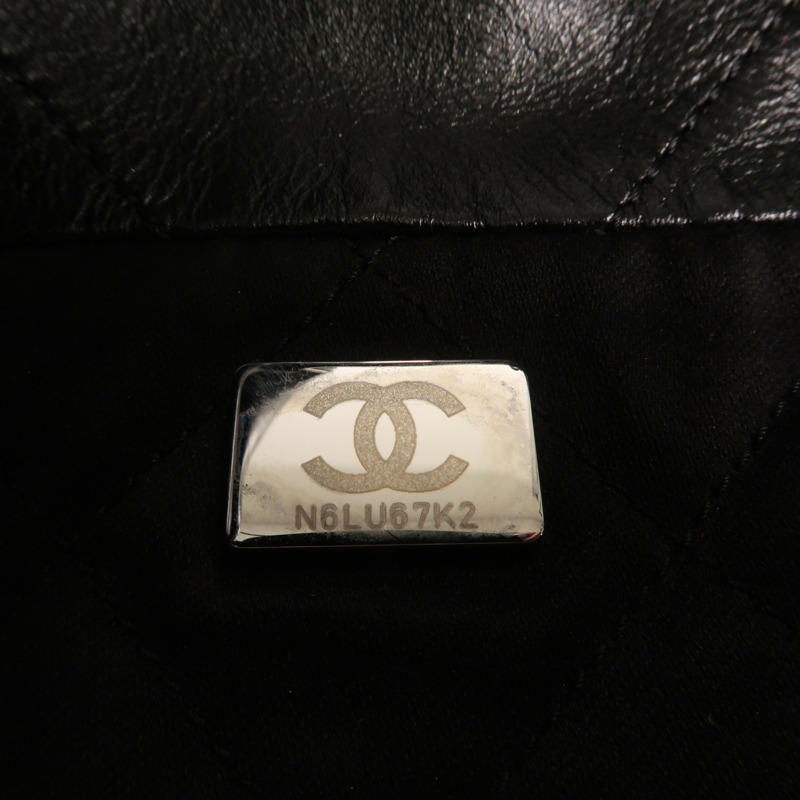 CHANEL 牛皮皮革Chanel 22 Small銀扣鏈帶肩背袋-6