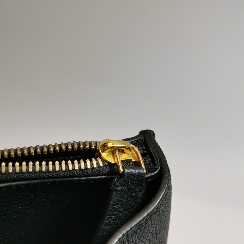 Louis Vuitton (LV) City Steamer 中號 牛皮 純色 金屬 鎖扣 鉑金包 單肩包-10