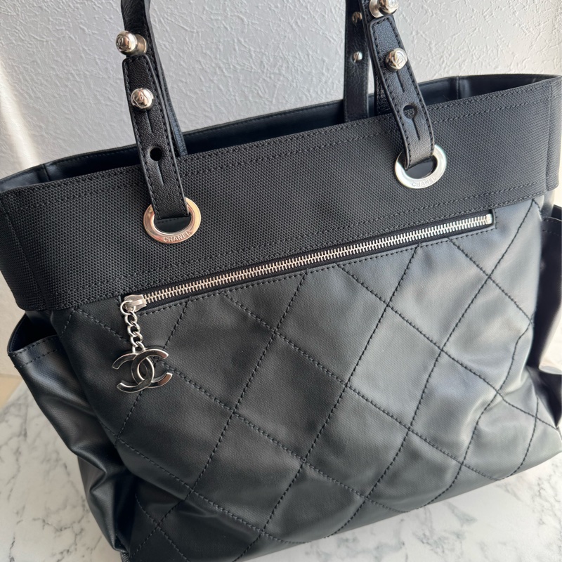 Chanel 黑色比亞里茲大款肩背包-0