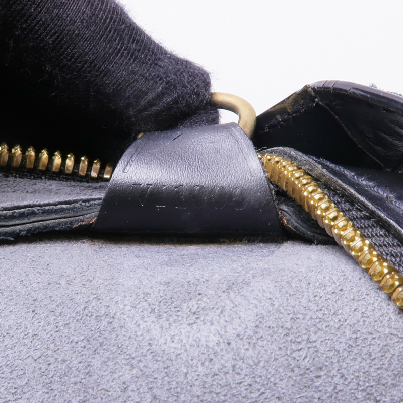 LOUIS VUITTON Epi Mabillon Backpack金扣背包-14