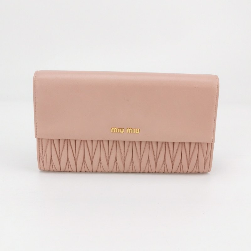 Miu Miu 羊皮 純色 褶皺 字母 Logo 子母包 手拿包-1