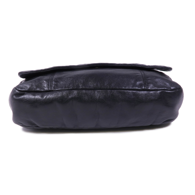 CHANEL 牛皮皮革Chain Shoulder銀扣鏈帶肩背袋-3