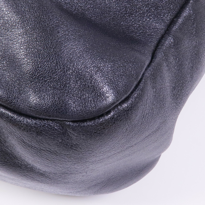CHANEL 牛皮皮革Chain Shoulder銀扣鏈帶肩背袋-5