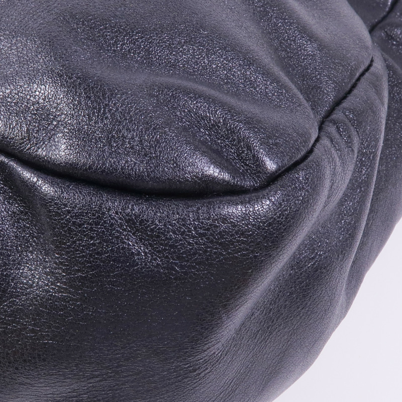 CHANEL 牛皮皮革Chain Shoulder銀扣鏈帶肩背袋-7