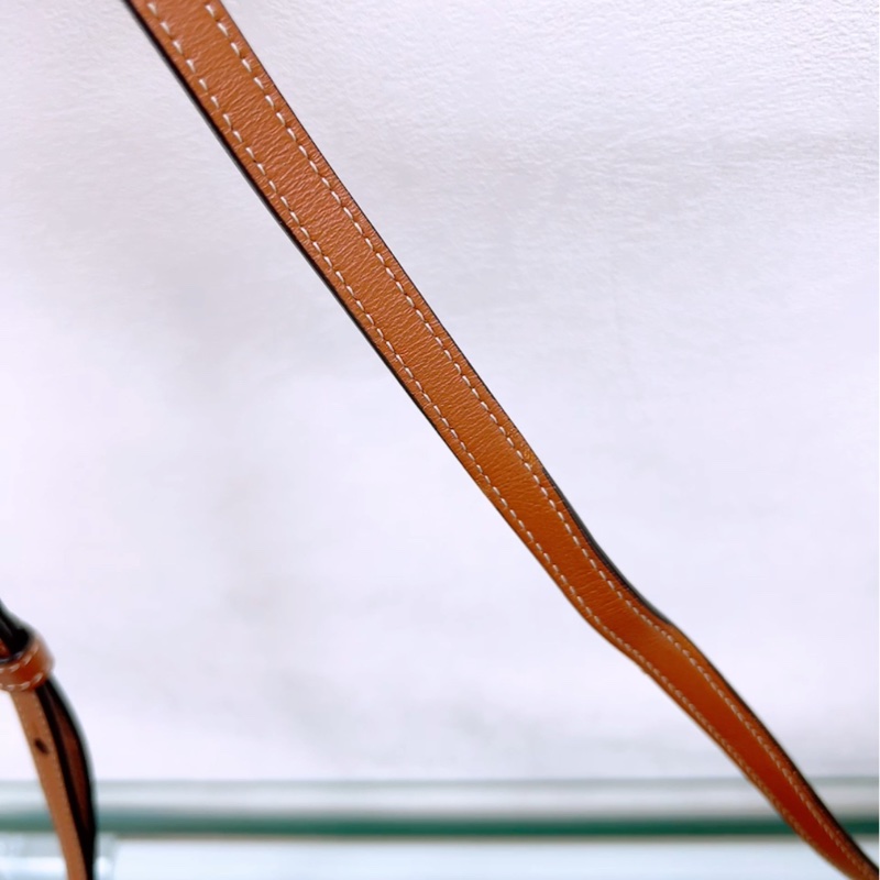 Celine wallet on strap woc 老花斜挎/腋下包-17