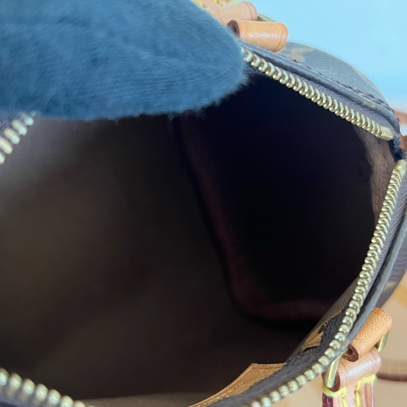 #全網最便宜#停產 Louis Vuitton Speedy Nano枕頭包-21