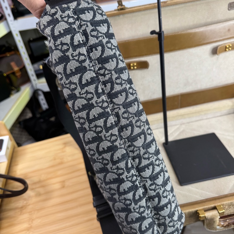 上架中🔑Dior 黑老花斜挎流浪包-5