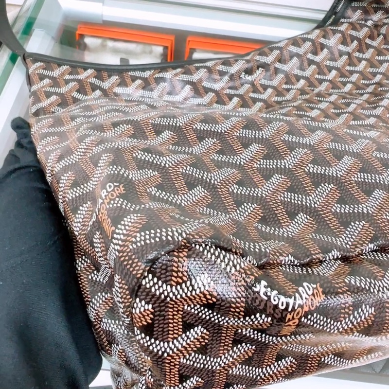 Goyard boheme hobo 黑色愛心肩背包-6