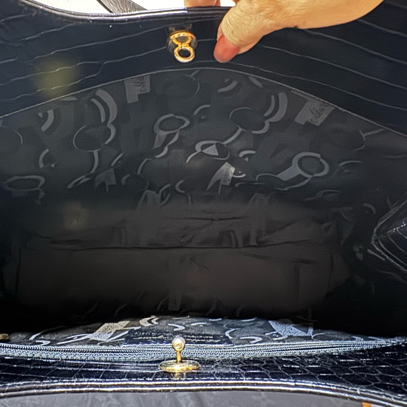 菲拉格慕Salvatore Ferragamo-17