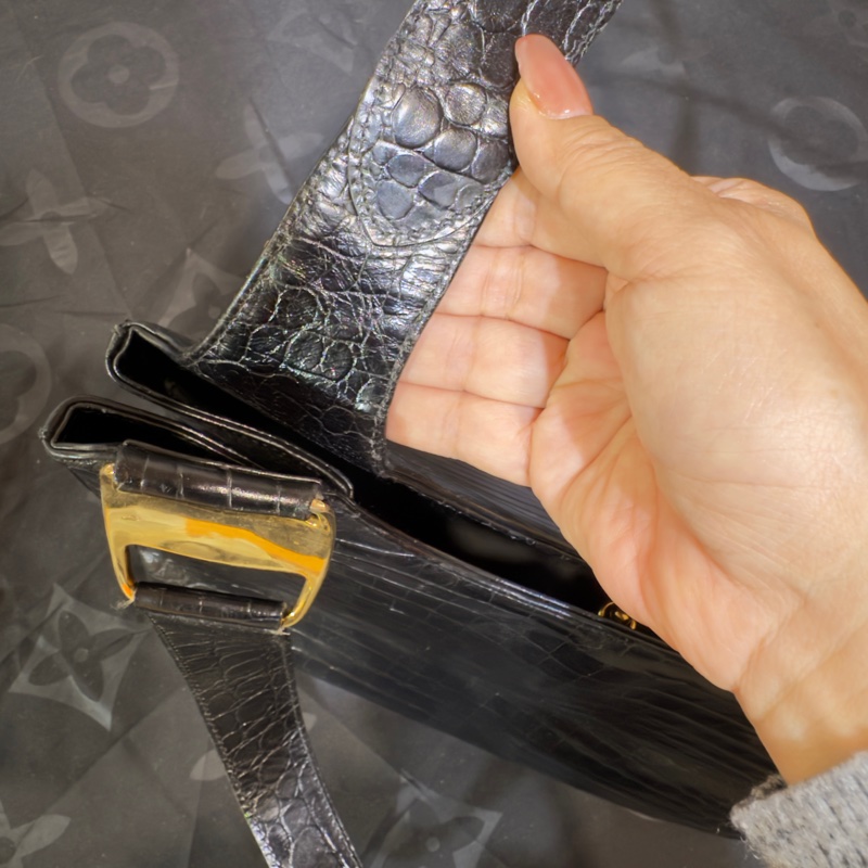 菲拉格慕Salvatore Ferragamo-28